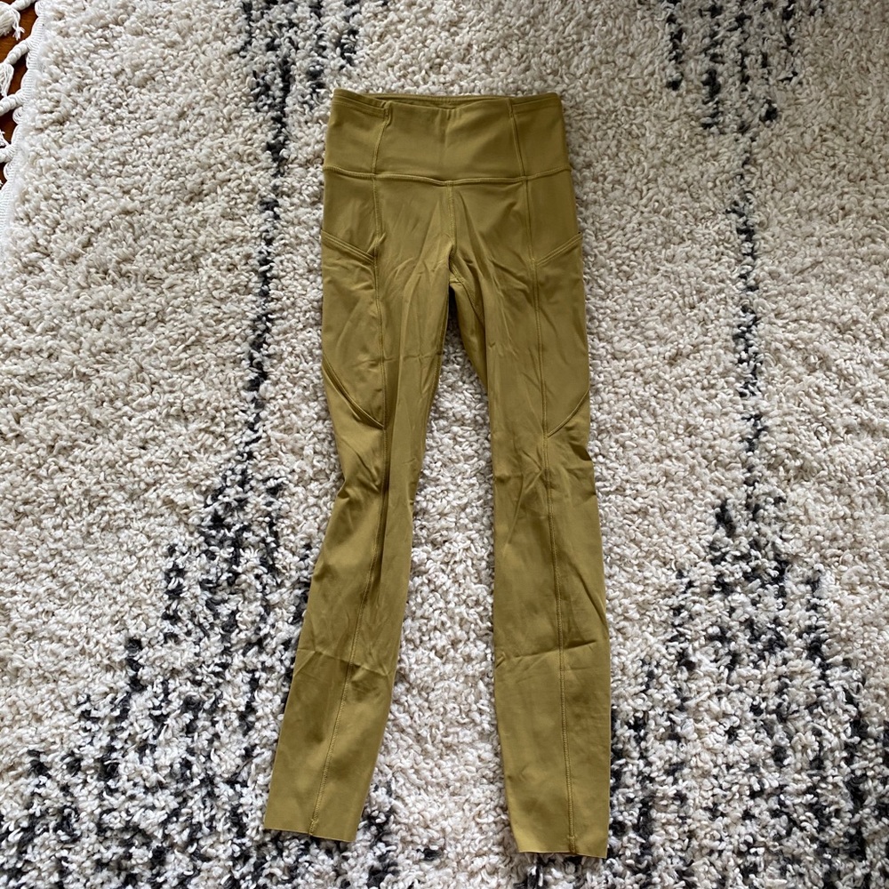 Lululemon Fast and Free leggings